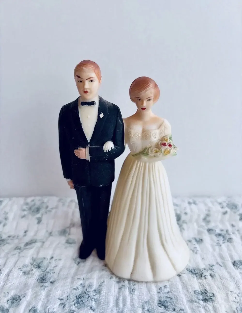 Vintage Art Deco 1970 Bride And Groom Wedding Cake Topper Plastic